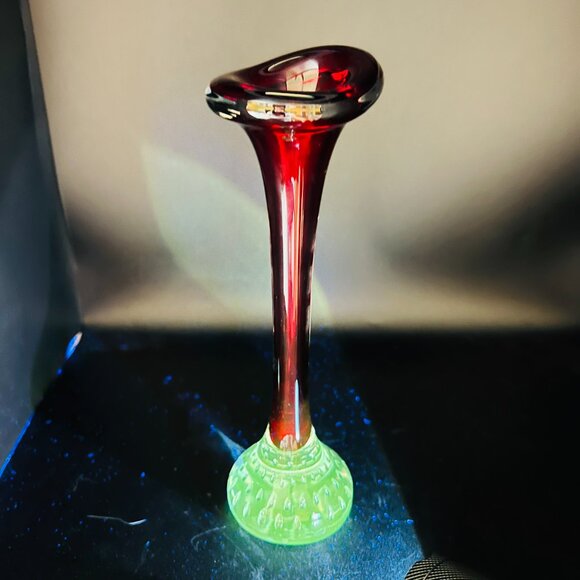 Aseda Jack in the Pulpit Vintage Vase Red Bullicante Clear Base Glow Sweden 8” - Picture 3 of 9